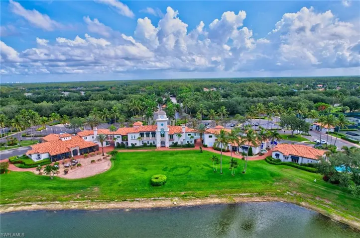 4836  San Carlo  CT, Naples, FL 34109