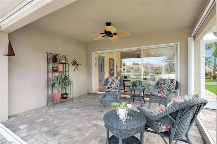 4836  San Carlo  CT, Naples, FL 34109