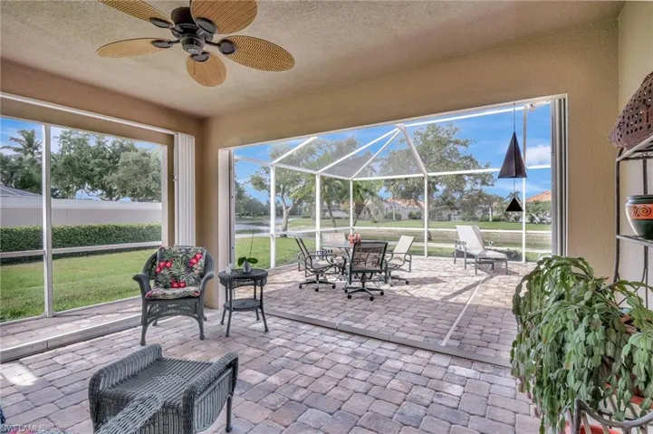4836  San Carlo  CT, Naples, FL 34109