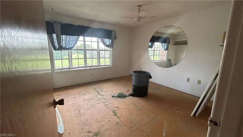 864  Courtington  LN, Fort Myers, FL 33919