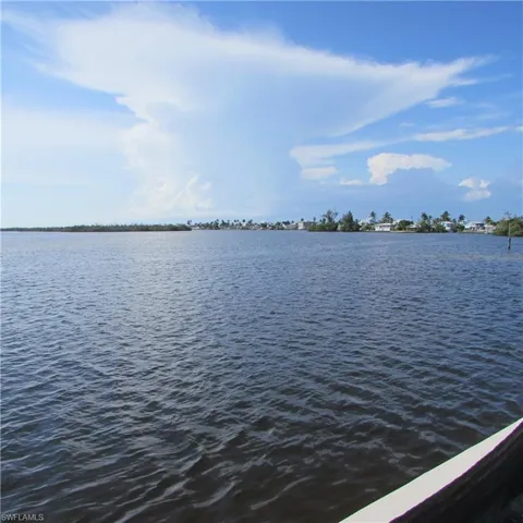 4748 Pine Island Rd Nw, Matlacha, Florida 33993
