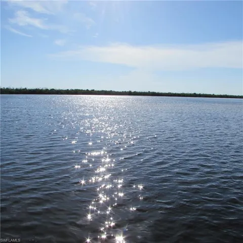 4748 Pine Island Rd Nw, Matlacha, Florida 33993