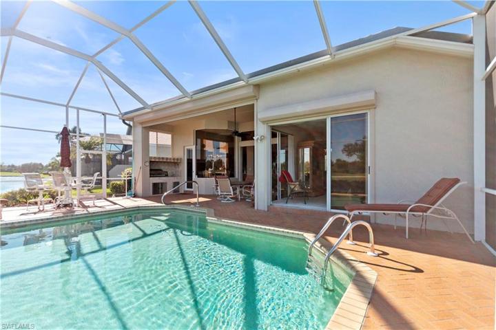 19509 Silver Oak DR, ESTERO FL 33967