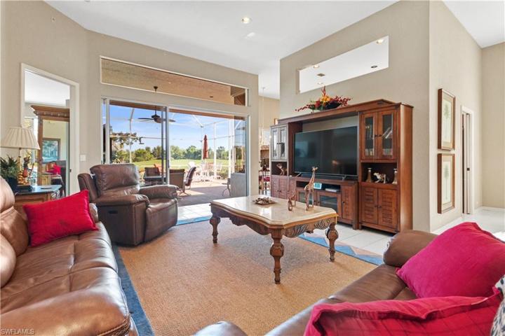19509 Silver Oak DR, ESTERO FL 33967