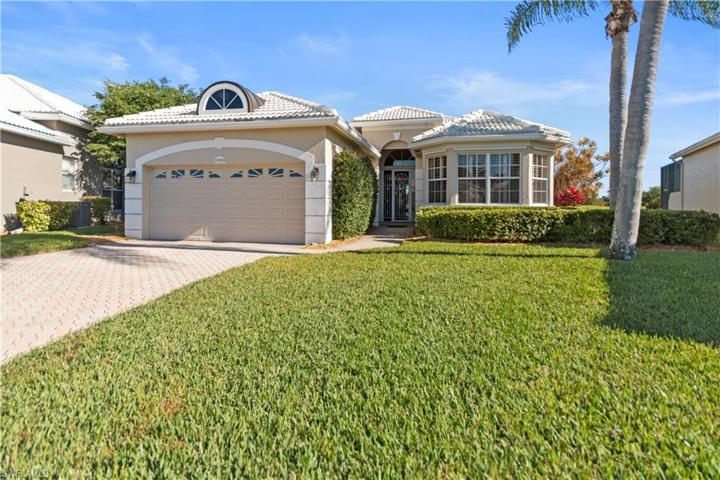 19509 Silver Oak DR, ESTERO FL 33967