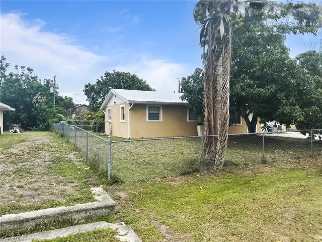 13314 2nd St, Fort Myers, Florida 33905