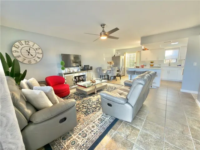 1104 SE 8th  ST, Cape Coral, FL 33990