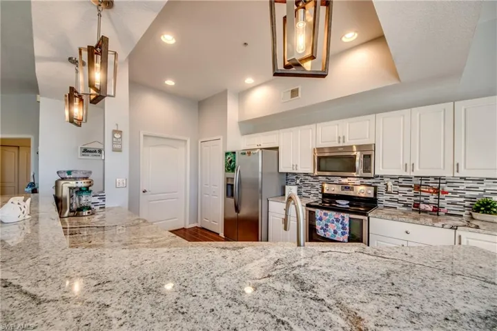9221 Calle Arragon Ave 203, Fort Myers, Florida 33908