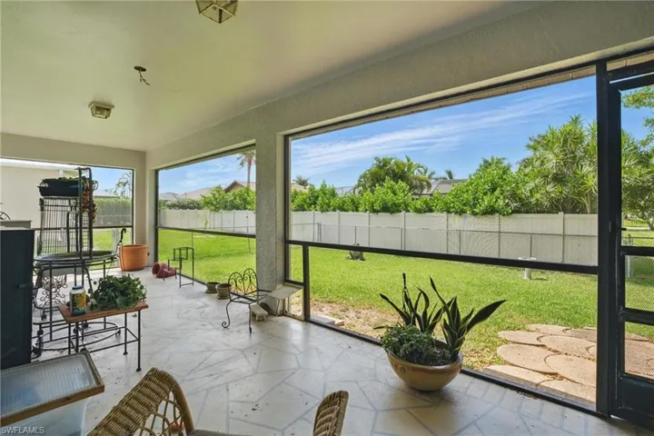 Screened in Porch