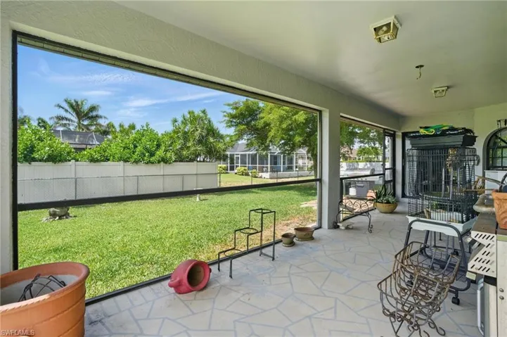 2200 Sw 40th St, Cape Coral Fl 33914