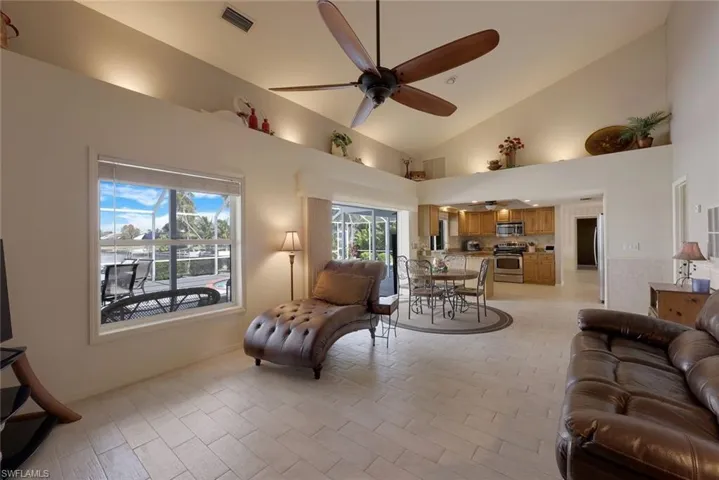 407 SW 37th  ST, Cape Coral, FL 33914