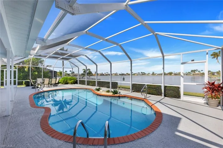 407 SW 37th  ST, Cape Coral, FL 33914