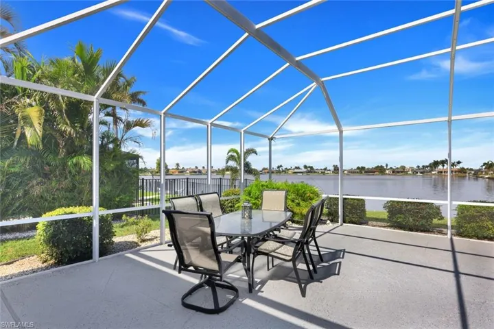 407 SW 37th  ST, Cape Coral, FL 33914