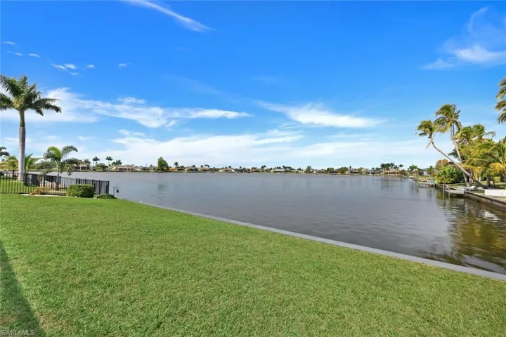 407 SW 37th  ST, Cape Coral, FL 33914