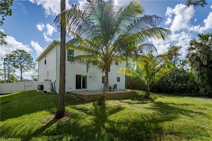 4475 18th St Ne, Naples, Florida 34120