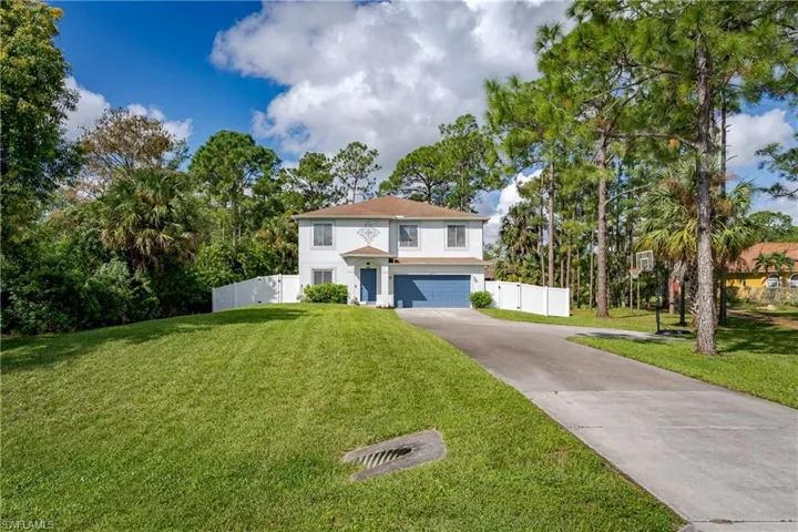 4475 18th St Ne, Naples, Florida 34120