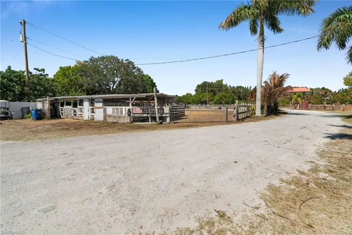 entrance road