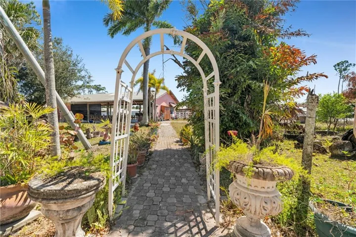 access to the farm pavillion