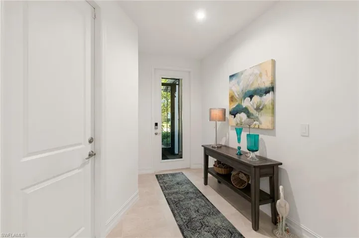 7328  Rockefeller  DR, Naples, FL 34119