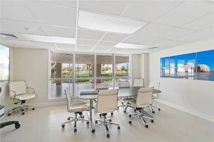 The Community Office space features a modern bright and comfortable place to hold meetings, large and small with ample Tech to support and beautiful natural light and views.