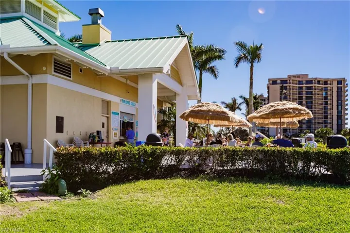 Paradise Grill at Marco Island's Residents' Beach