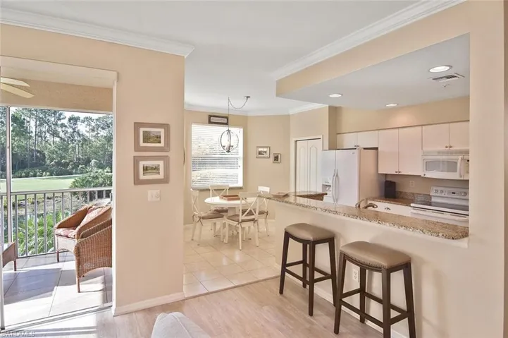 8680 Cedar Hammock Cir 122, Naples, Florida 34112