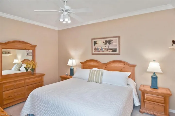8680 Cedar Hammock Cir 122, Naples, Florida 34112