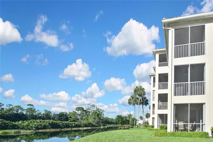 8680 Cedar Hammock Cir 122, Naples, Florida 34112
