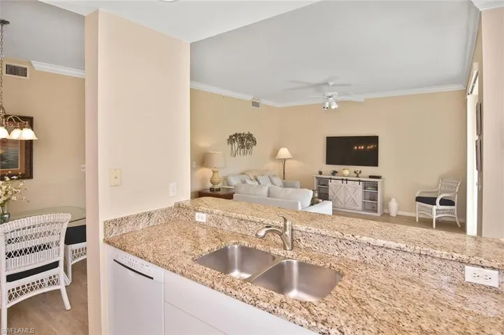 8680 Cedar Hammock Cir 122, Naples, Florida 34112