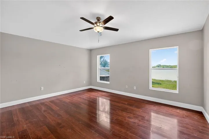 7513 Turtle View Dr, Ruskin, Florida 33573