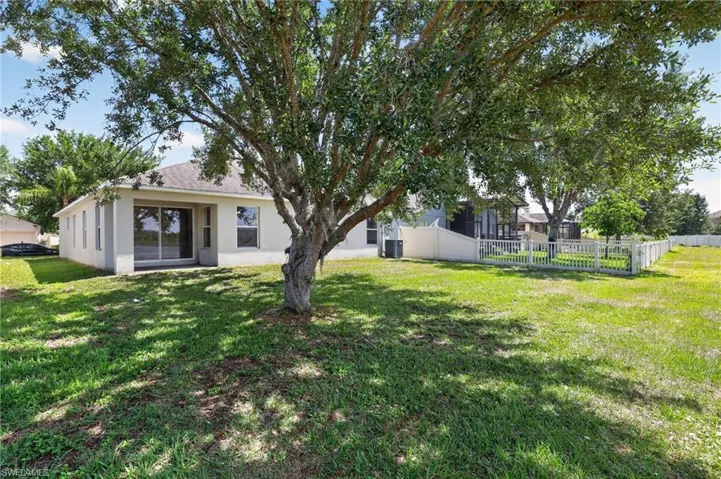 7513 Turtle View Dr, Ruskin, Florida 33573