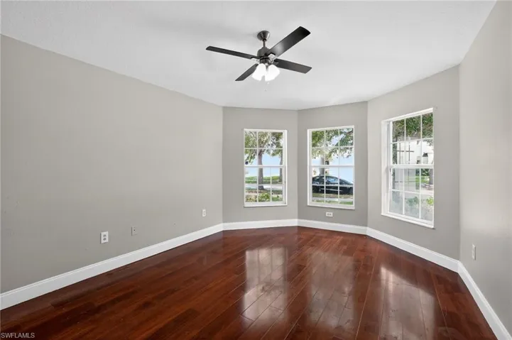 7513 Turtle View Dr, Ruskin, Florida 33573