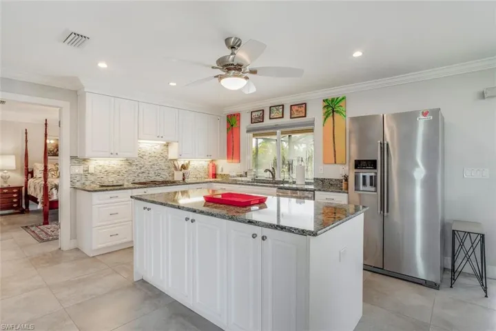 Neutral, spotless interior and decor.