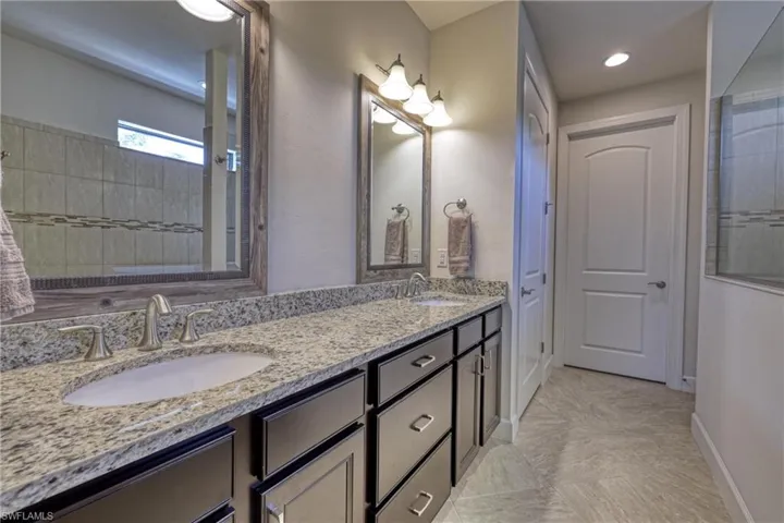 12044  Avingston Lake  DR, Fort Myers, FL 33966