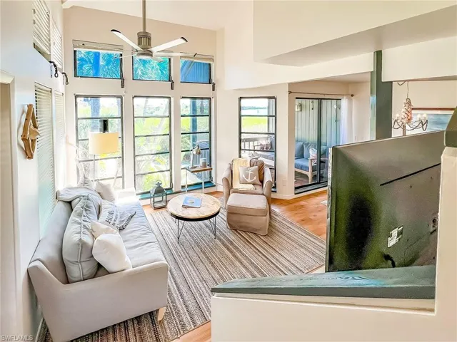 4580 OYSTER SHELL DR &  370 TOWNHOUSE  LN, Upper Captiva, FL 33924
