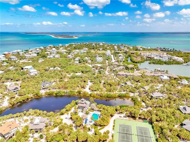 4580 OYSTER SHELL DR &  370 TOWNHOUSE  LN, Upper Captiva, FL 33924