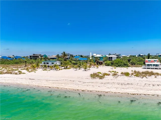 4580 OYSTER SHELL DR &  370 TOWNHOUSE  LN, Upper Captiva, FL 33924