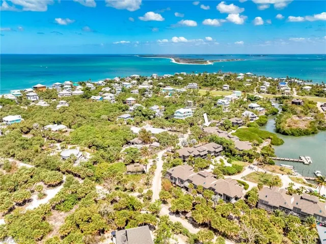 4580 OYSTER SHELL DR &  370 TOWNHOUSE  LN, Upper Captiva, FL 33924