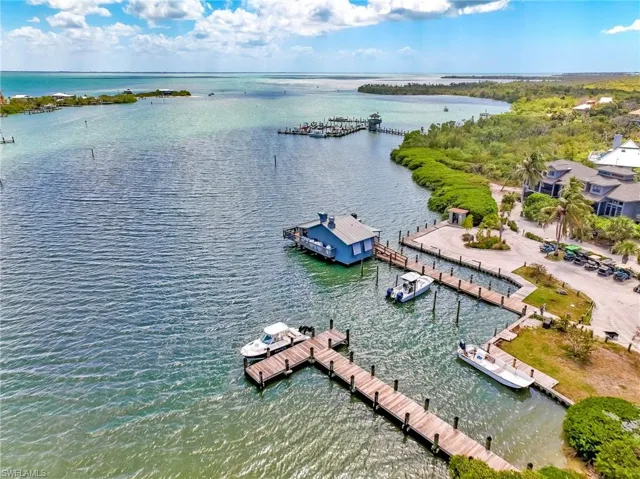 4580 OYSTER SHELL DR &  370 TOWNHOUSE  LN, Upper Captiva, FL 33924