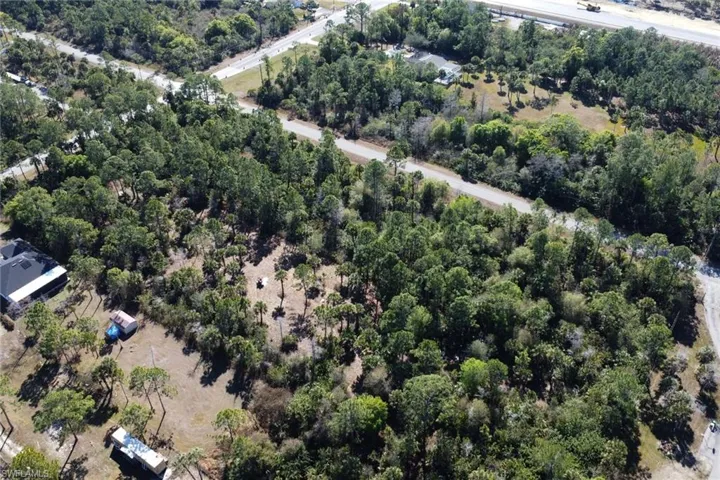 1551 12th Ave Ne, Naples, Florida 34120