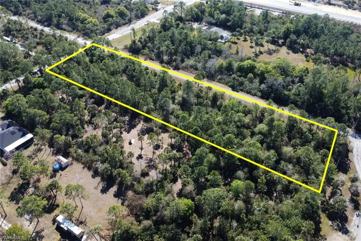1551 12th Ave Ne, Naples, Florida 34120