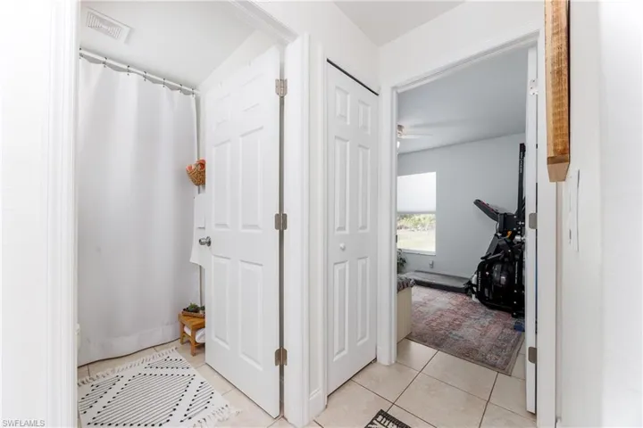 2118  Moore  AVE, Alva, FL 33920