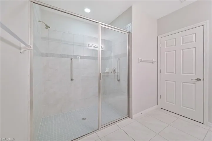 4218  Dutchess Park  RD, Fort Myers, FL 33916