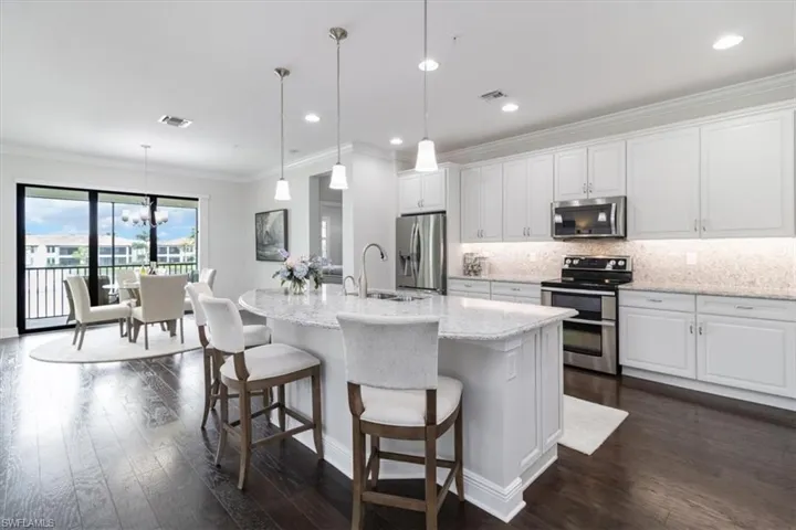 15181  Butler Lake  DR, Naples, FL 34109