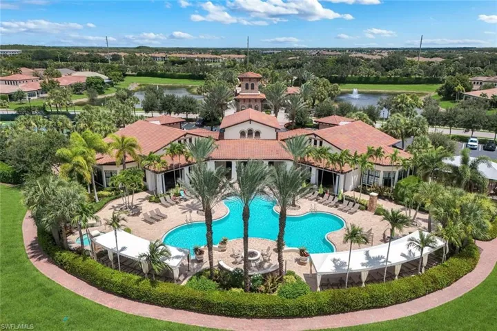 9458 Greenleigh Ct, Naples, Florida 34120
