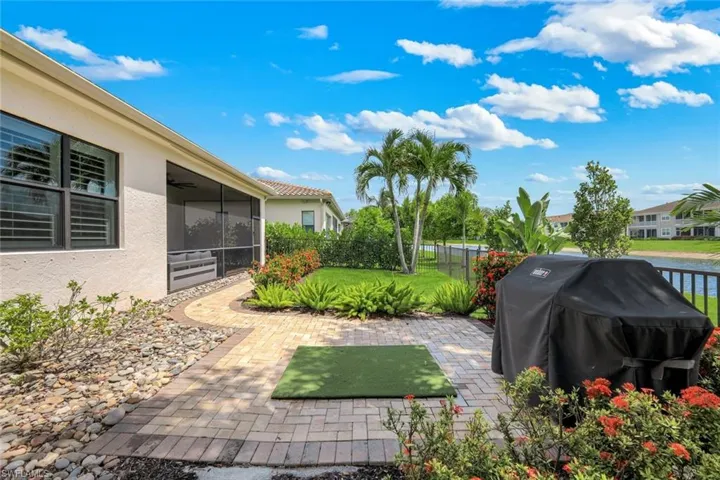9458 Greenleigh Ct, Naples, Florida 34120