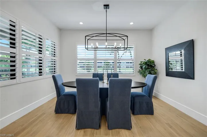 9458 Greenleigh Ct, Naples, Florida 34120
