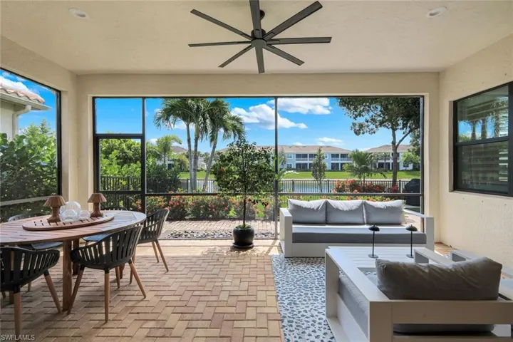 9458 Greenleigh Ct, Naples, Florida 34120