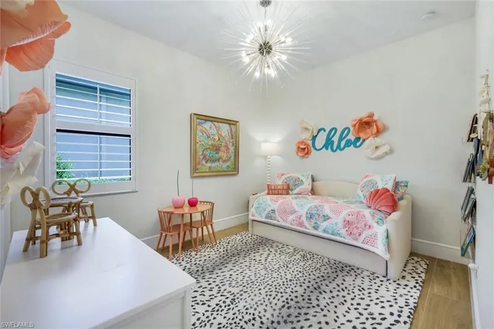 9458 Greenleigh Ct, Naples, Florida 34120