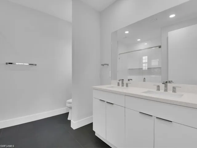 4548-4550 29th St Sw, Lehigh Acres, Florida 33973